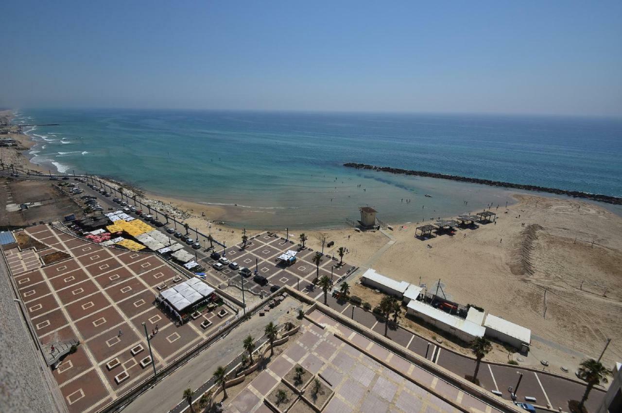 Laguna Beach Apartments Haifa Buitenkant foto